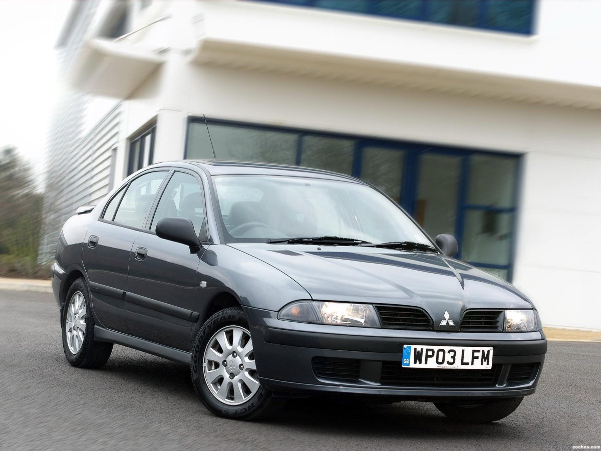 Митсубиси Каризма 2000