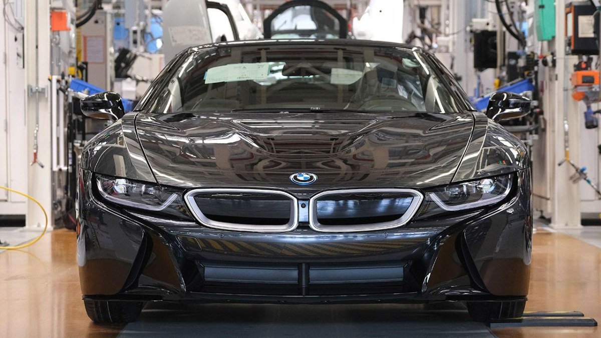 БМВ американец