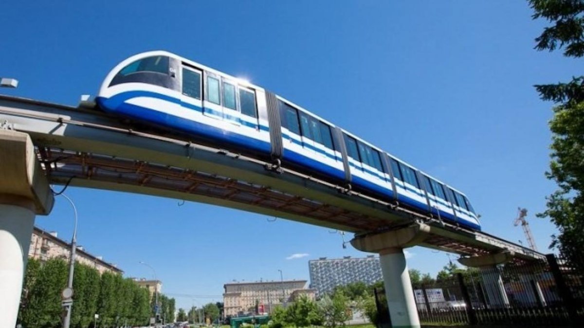 Надземное метро в Москве ВДНХ