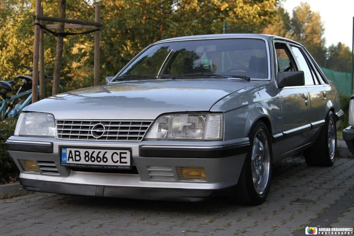 Опель сенатор