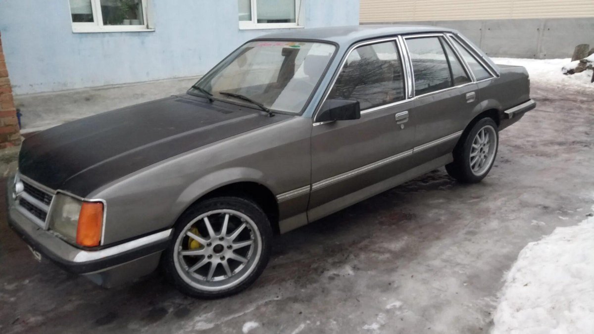 Opel Senator 3.0