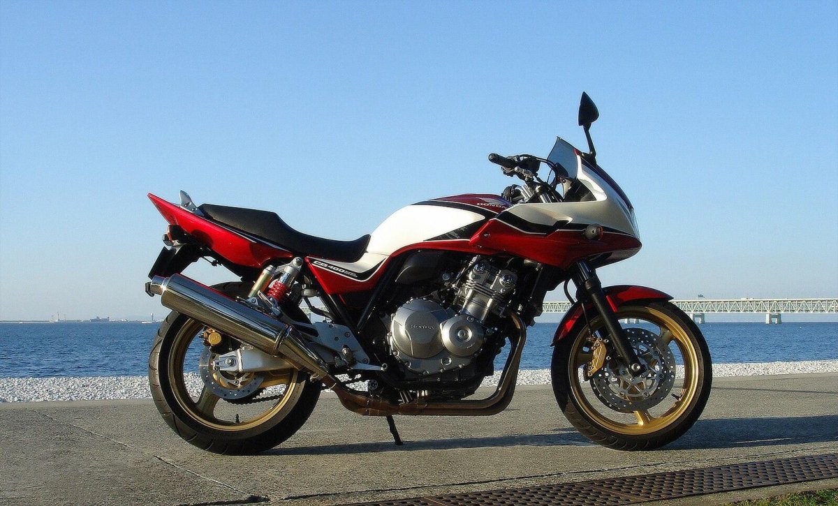 Honda CB 400
