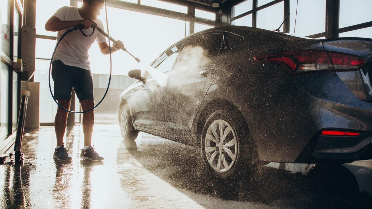 Мойка авто из шланга