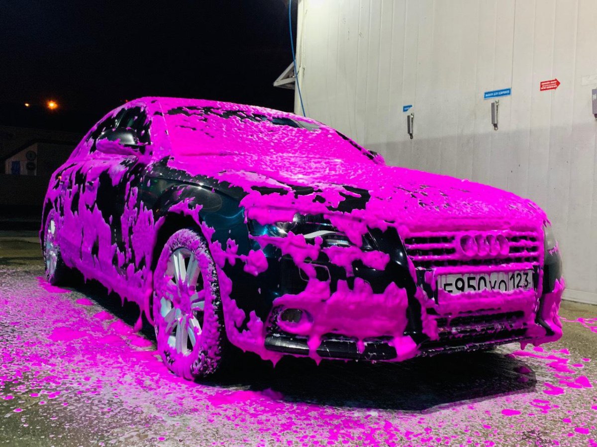 Яркие машины