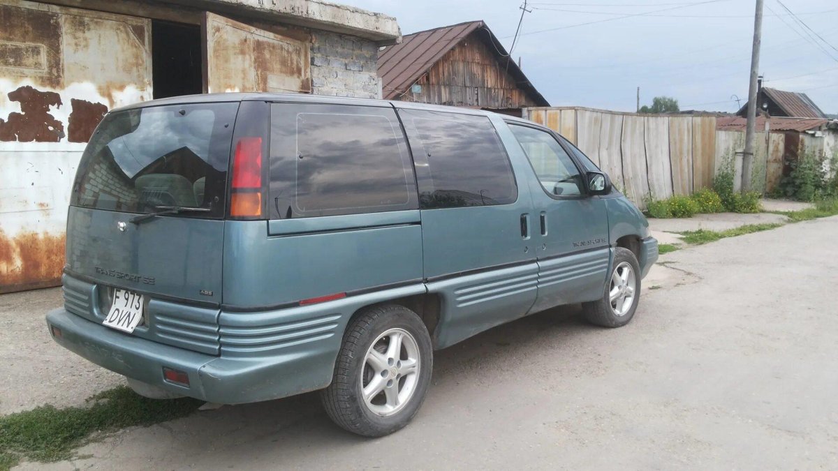 Pontiac Trans Sport 1993