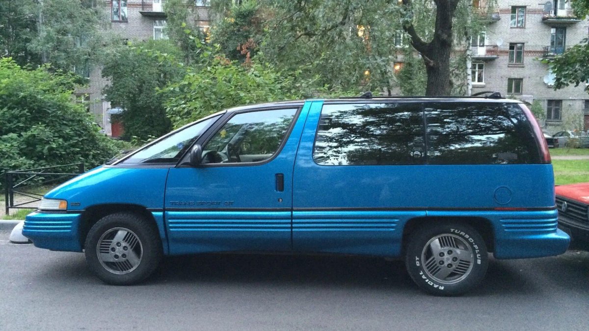 Pontiac Trans Sport 1992