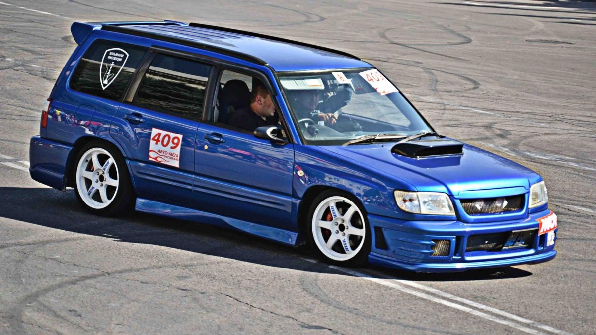 Subaru Forester 2 STI