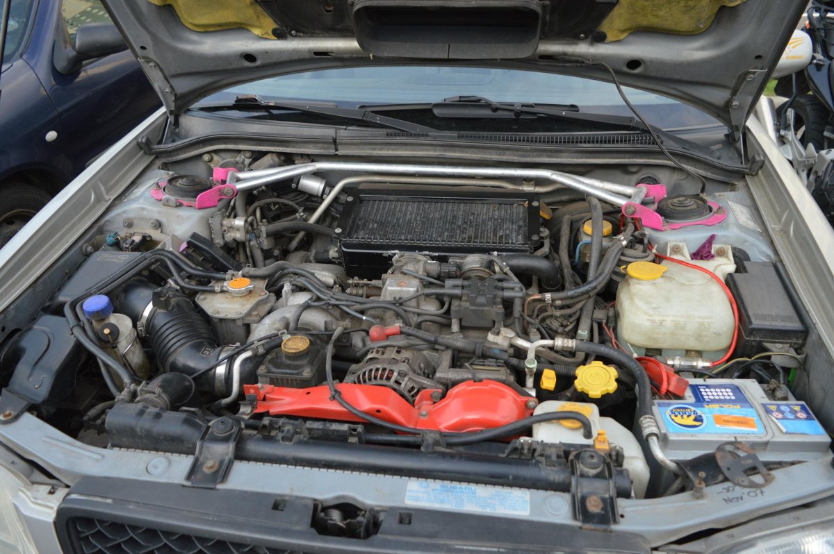 Субару Форестер сф5 под капотом