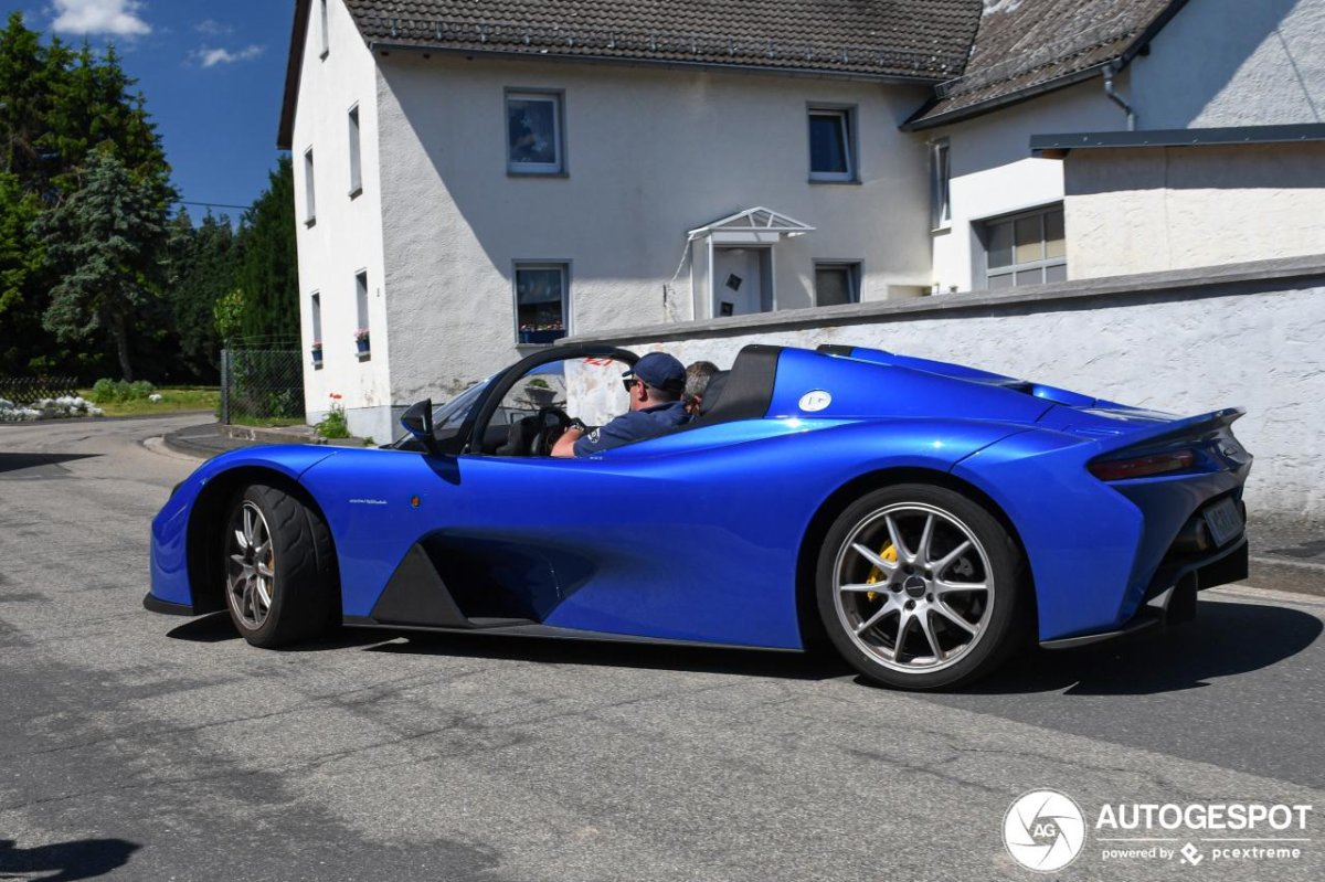 Dallara машина