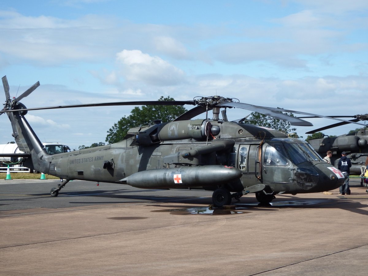 Апачи вертолет