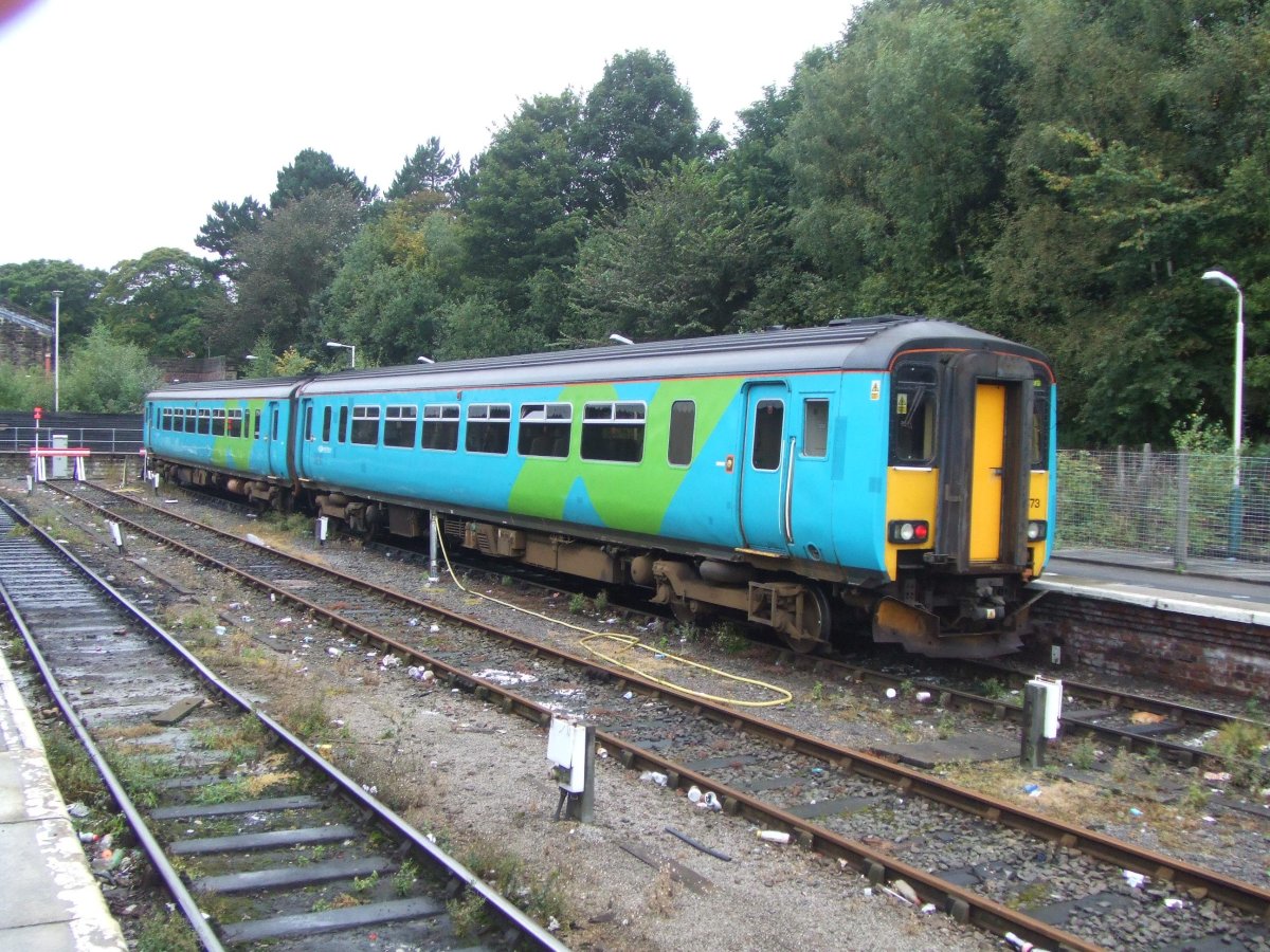 2 Car DMU super Sprinter поезд