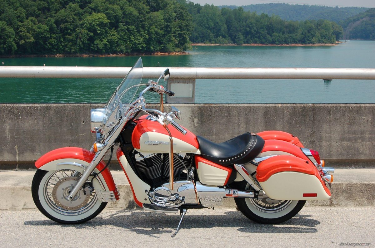 Honda Shadow 1100 Aero