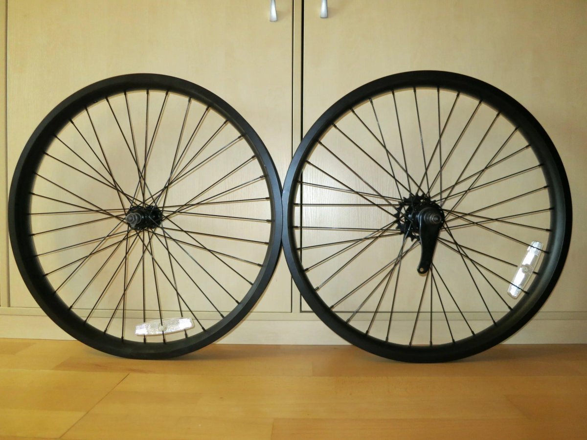 Колесо 24 дюйма заднее