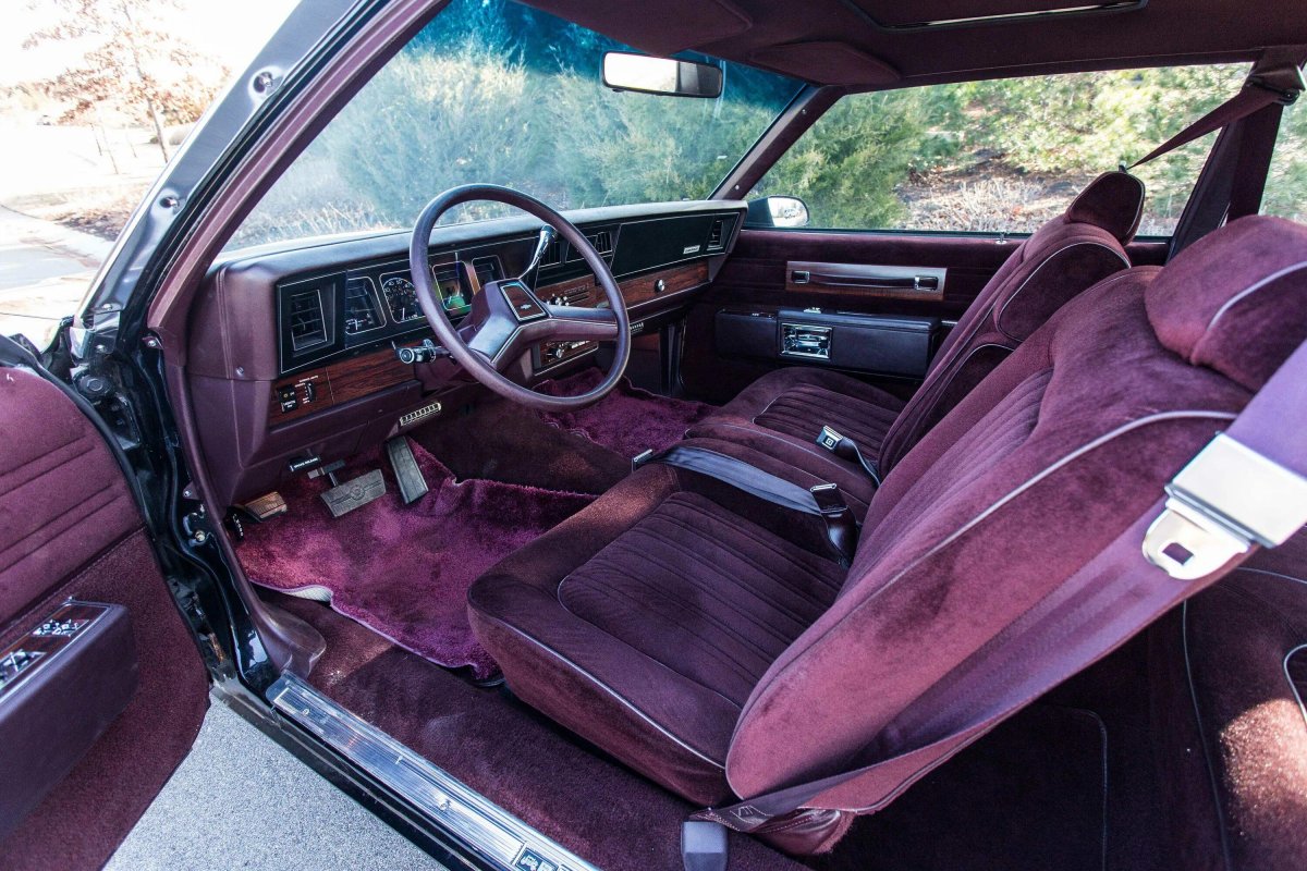 Chevrolet Caprice 1987 салон