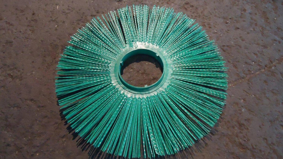 Диск щеточный 180х550 беспроставочный