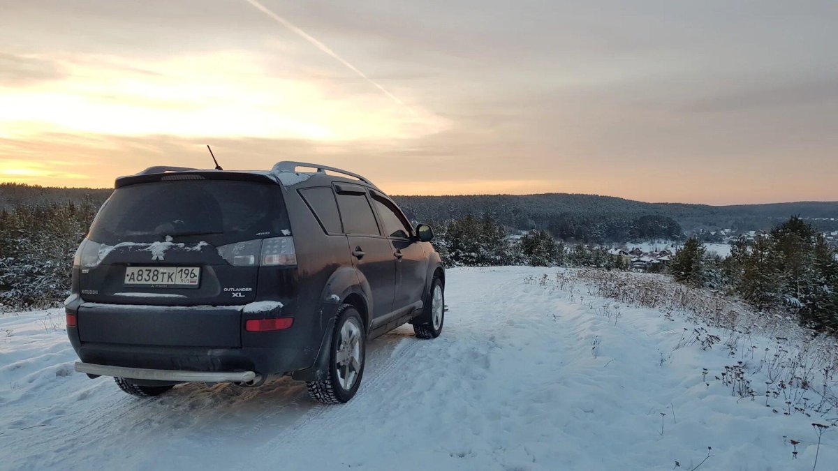 Мицубиси Аутбек