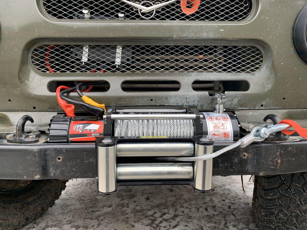 Лебёдка на УАЗ Хантер