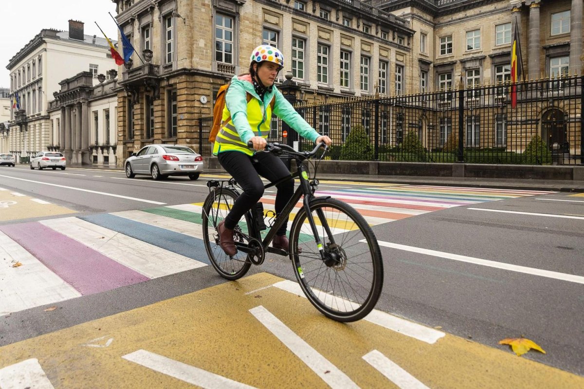 Равновесие на велосипеде