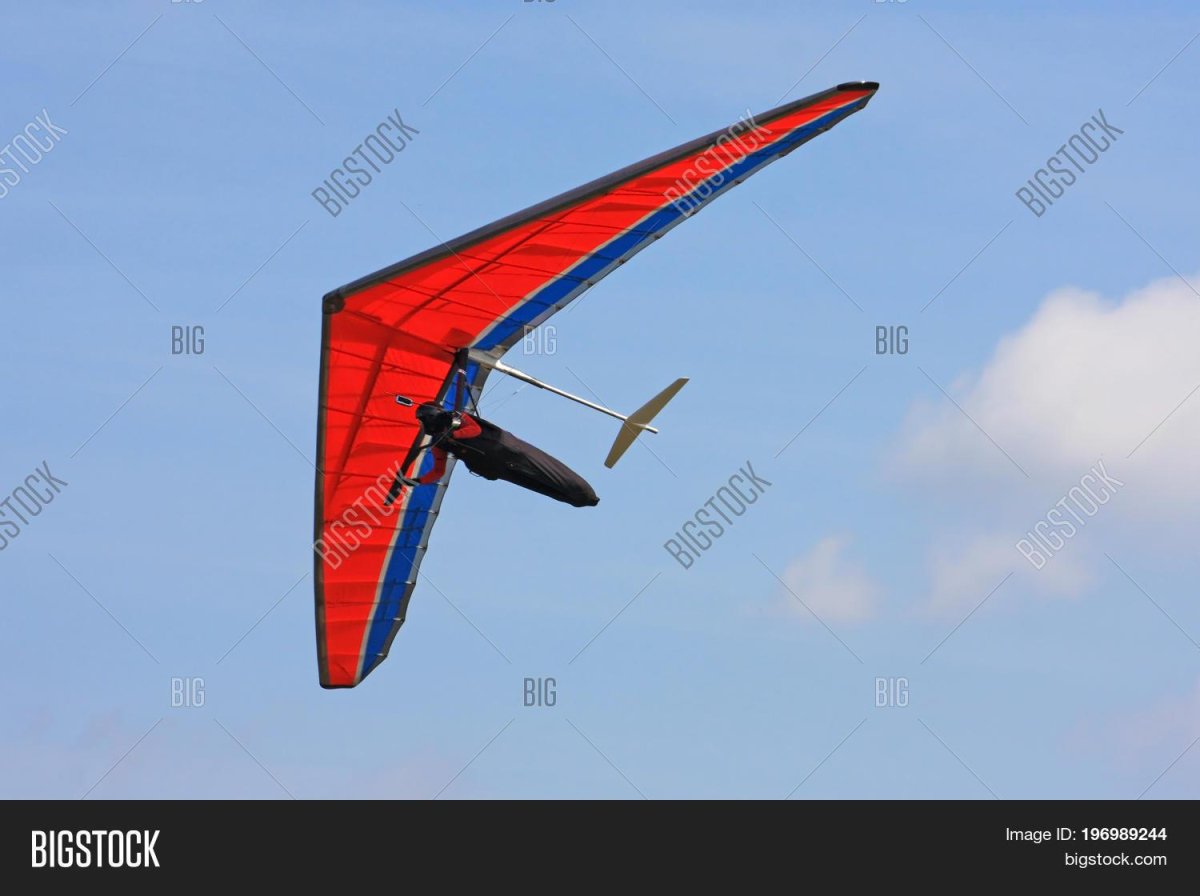 Подарок на прозрачном фоне hang Gliding plane