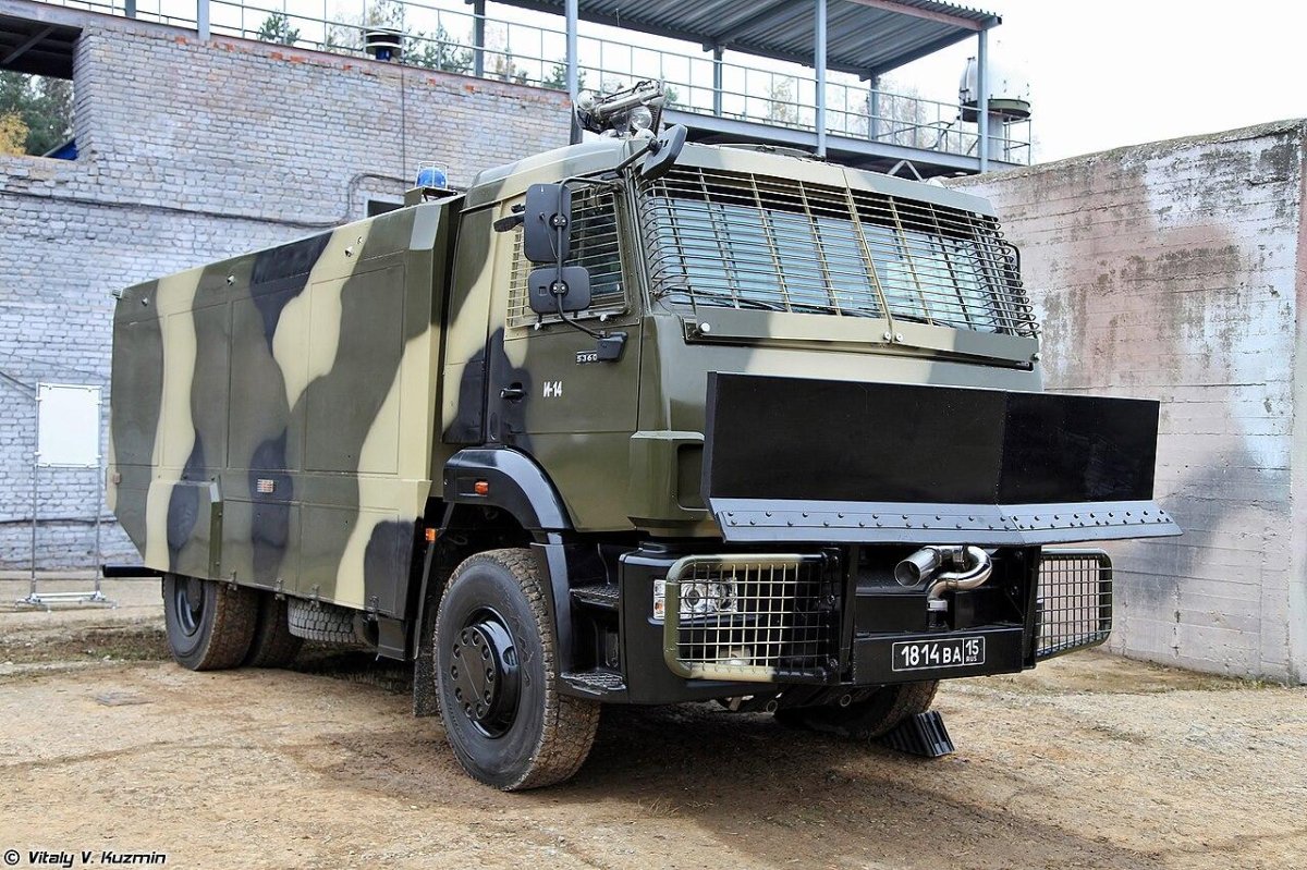 КАМАЗ-53605 шторм