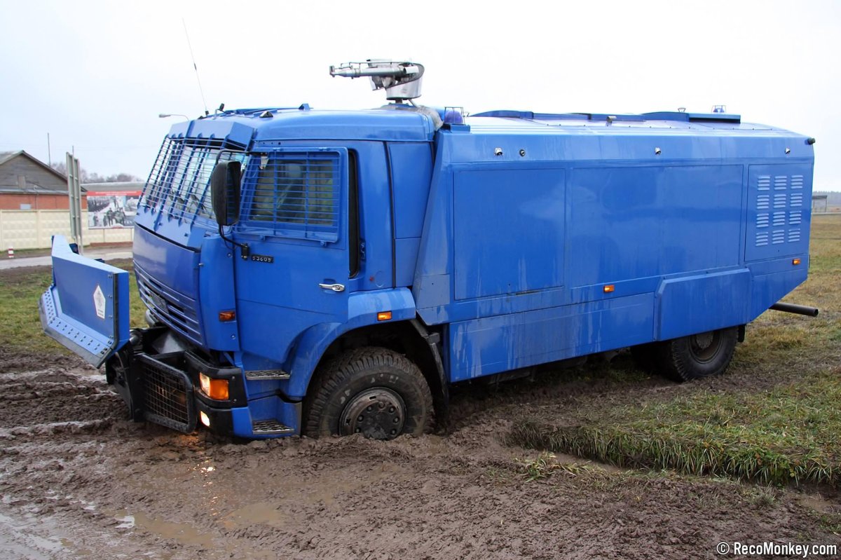 КАМАЗ-53605 шторм