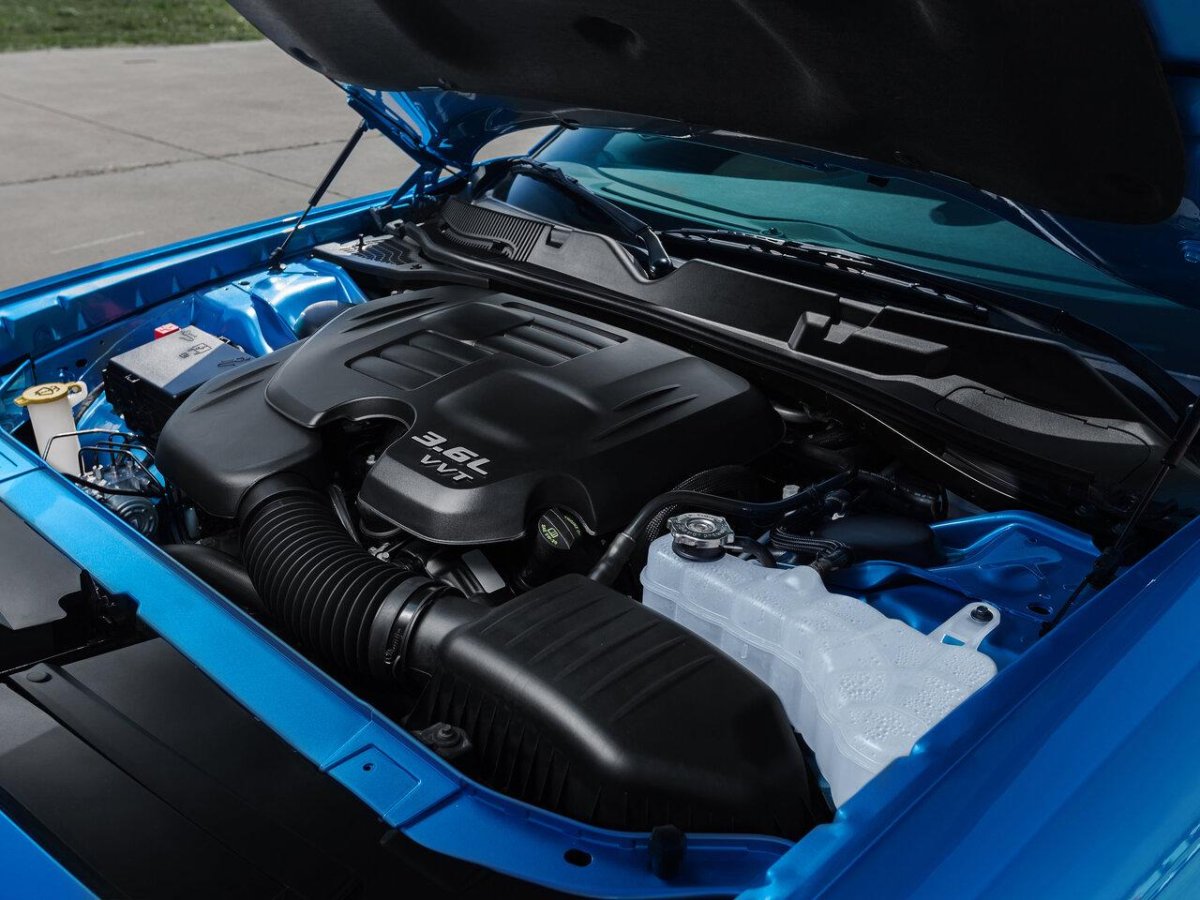 Dodge Challenger 3.6 двигатель
