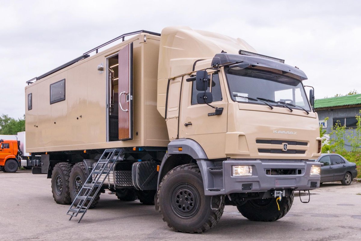 КАМАЗ 43118 автодом