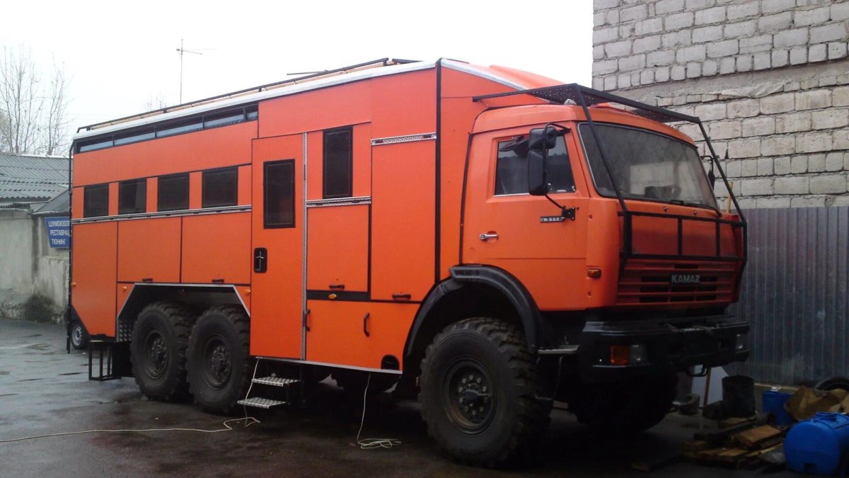 КАМАЗ 4326 автодом