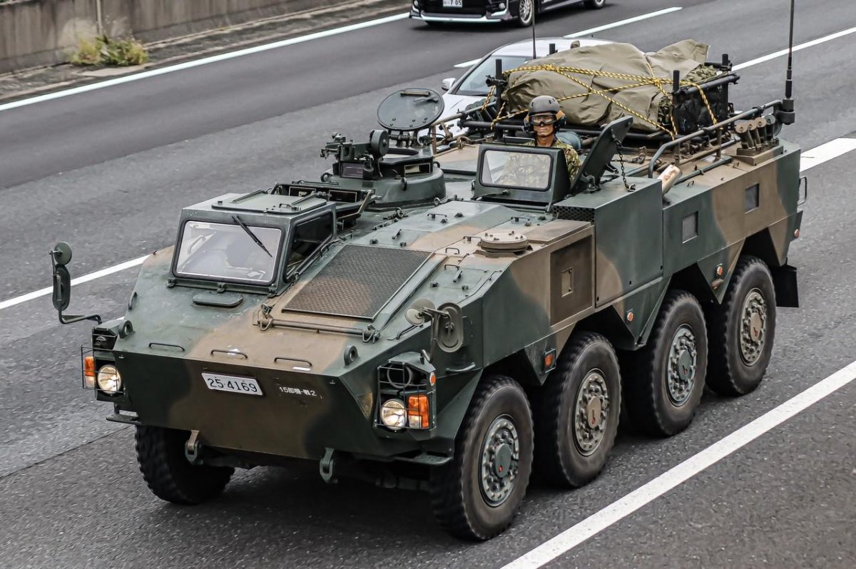 Бронетранспортер БТР-87 (BTR-87 APC)