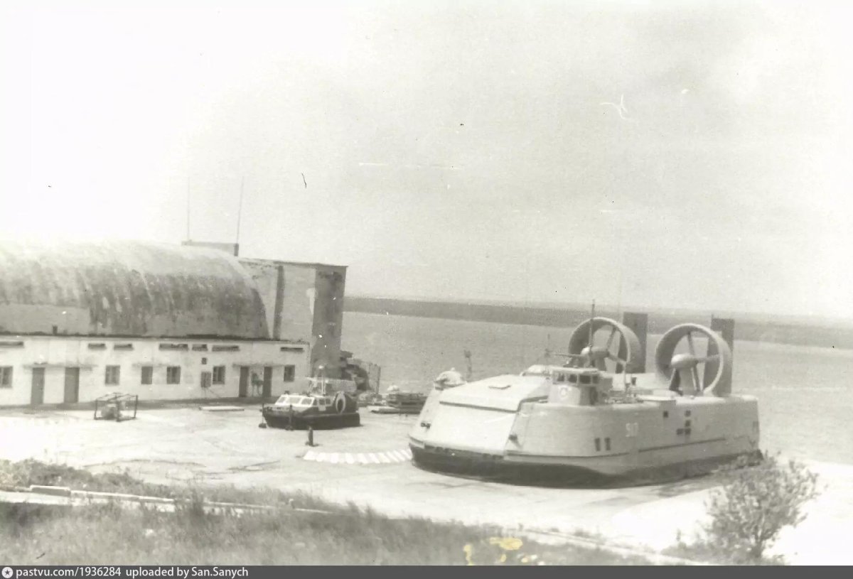 Десантные катера на воздушной подушке проекта 1206