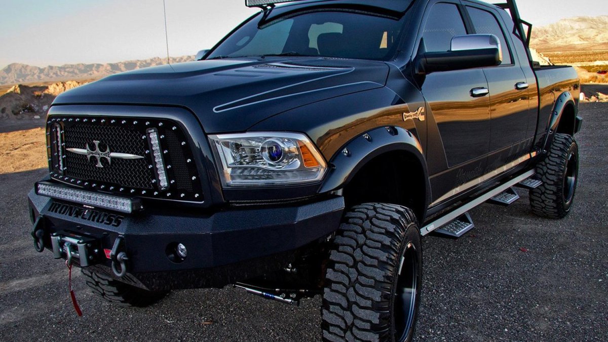 Dodge Ram 3500 off Road