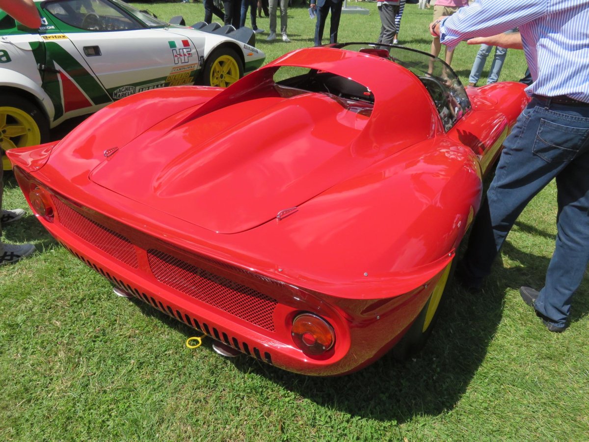 Феррари Дино 206