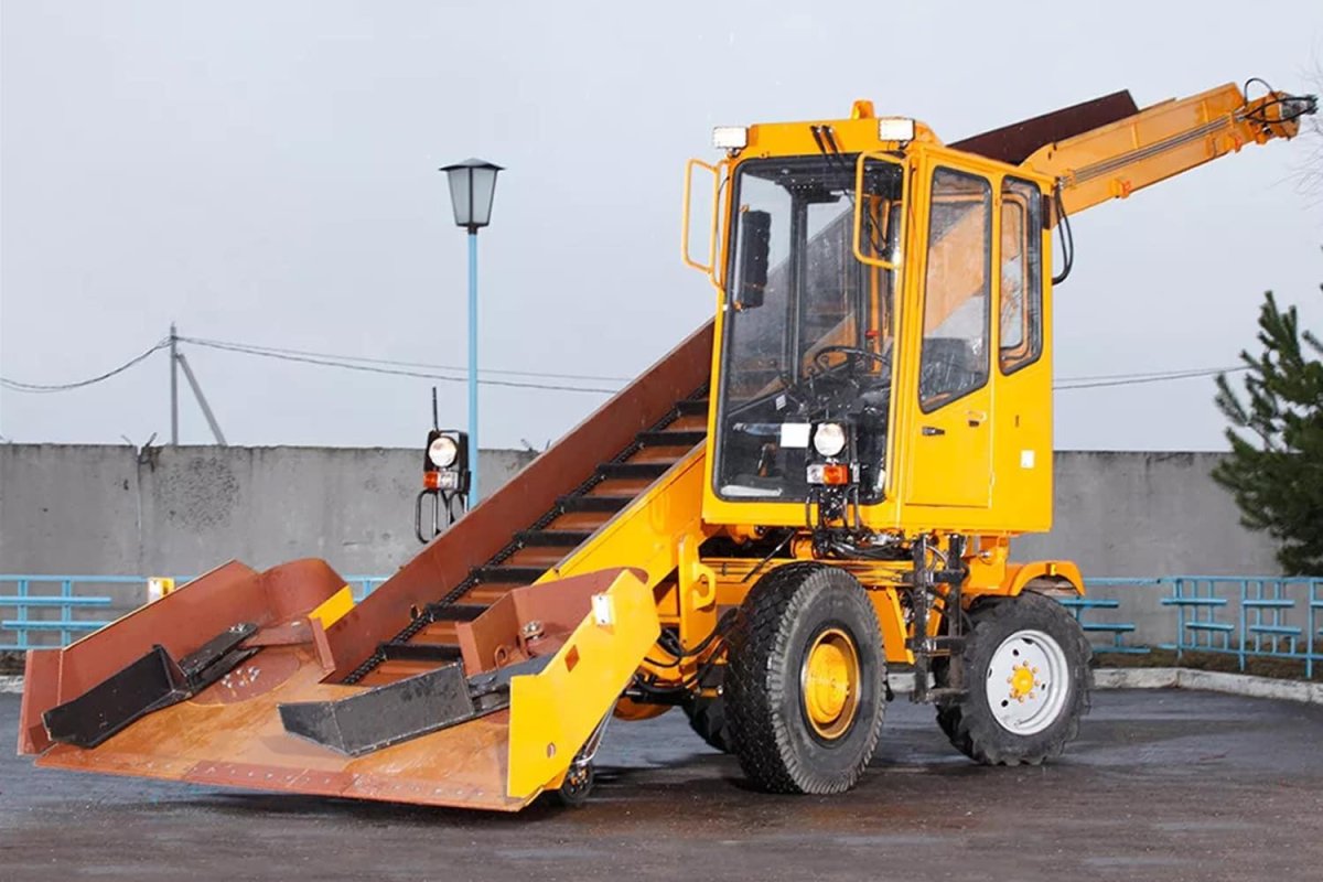 Снегопогрузчик Амкодор 37