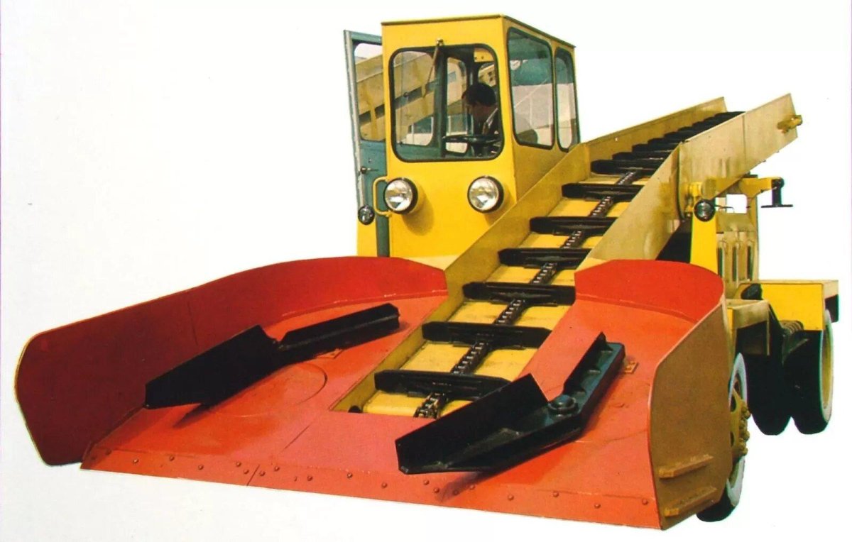 Снегопогрузчик лаповый ко-206