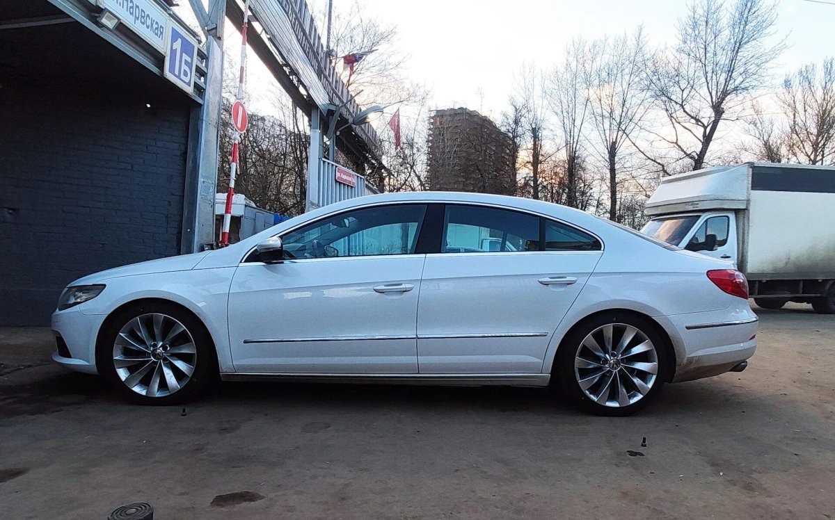 Диски Volkswagen Passat cc r18