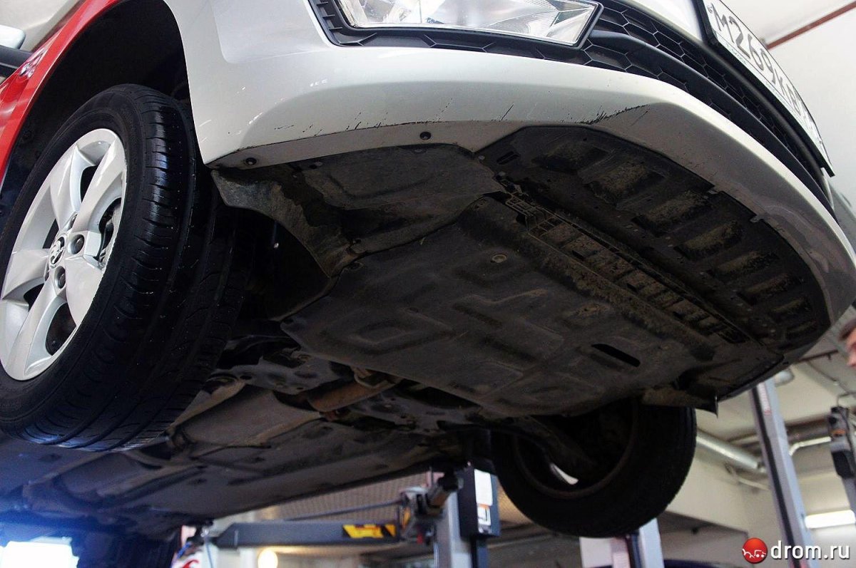 Днище Шкода Рапид