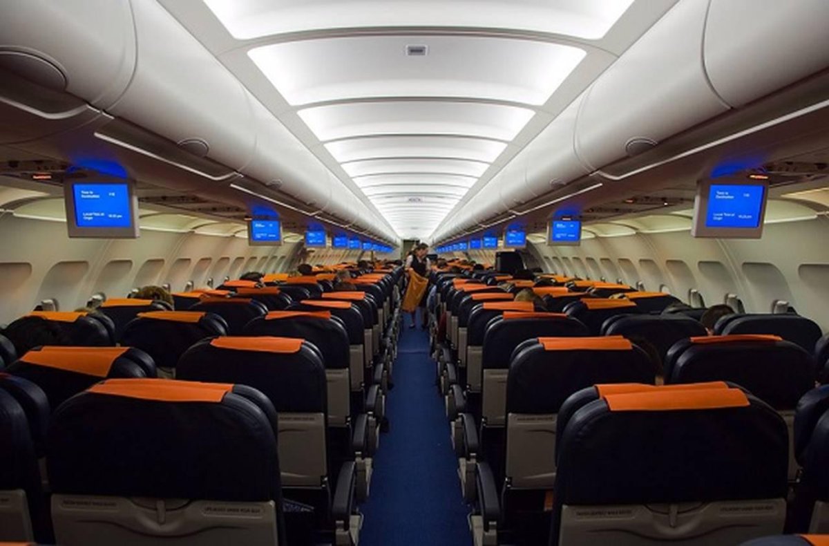 Airbus a321 салон