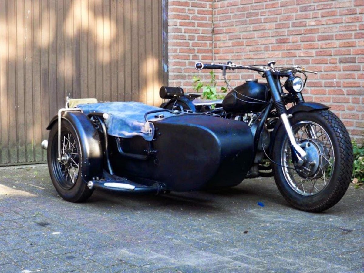 Днепр МТ 10 боббер