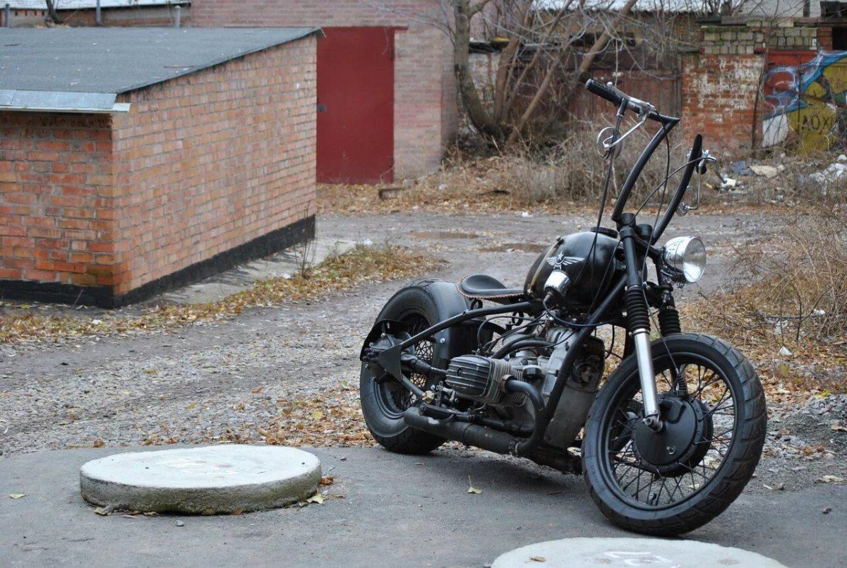 Мотоцикл Урал кастом боббер
