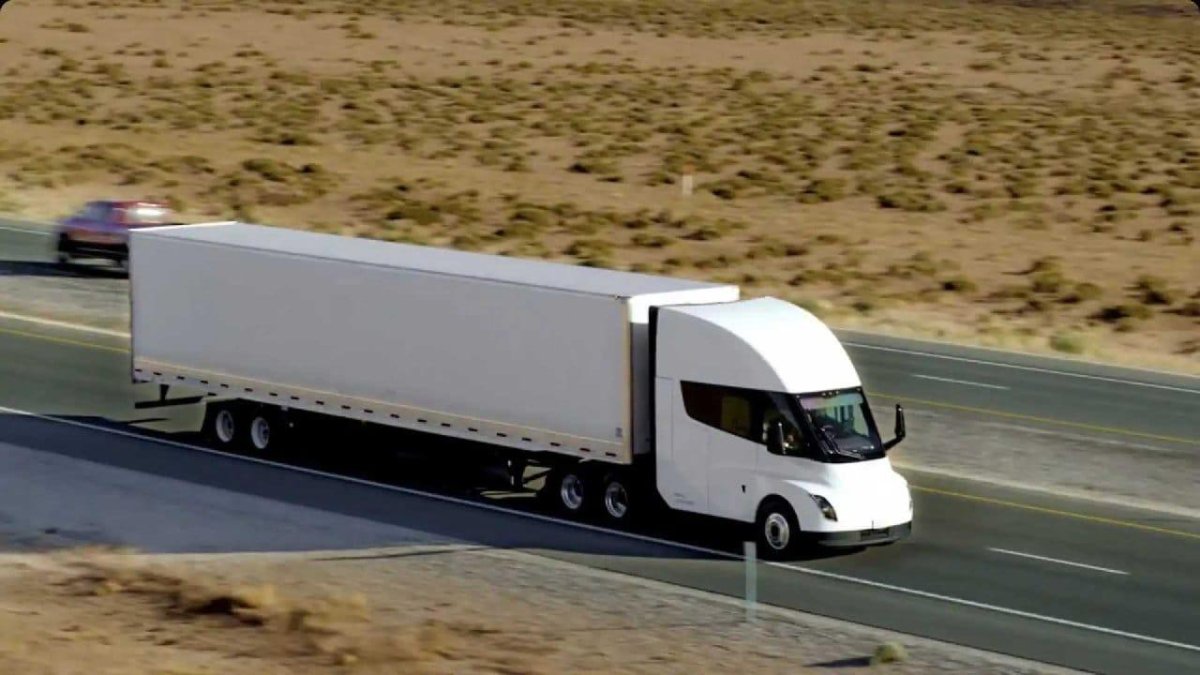 Tesla Semi