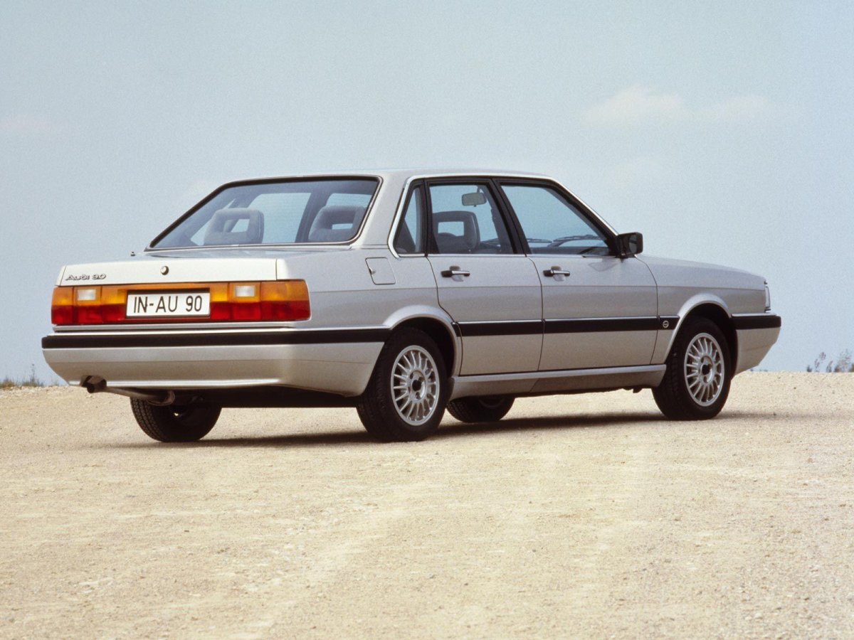 Audi 90 b2