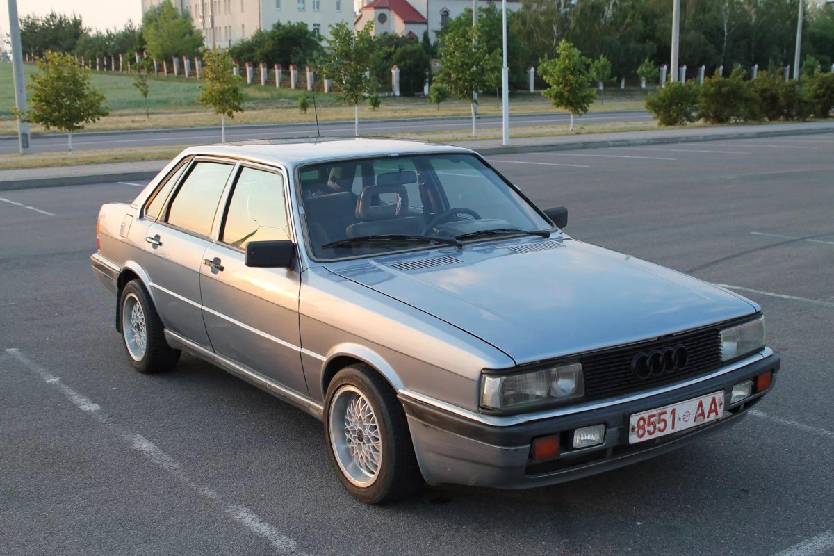 Audi 90 b2 2.2