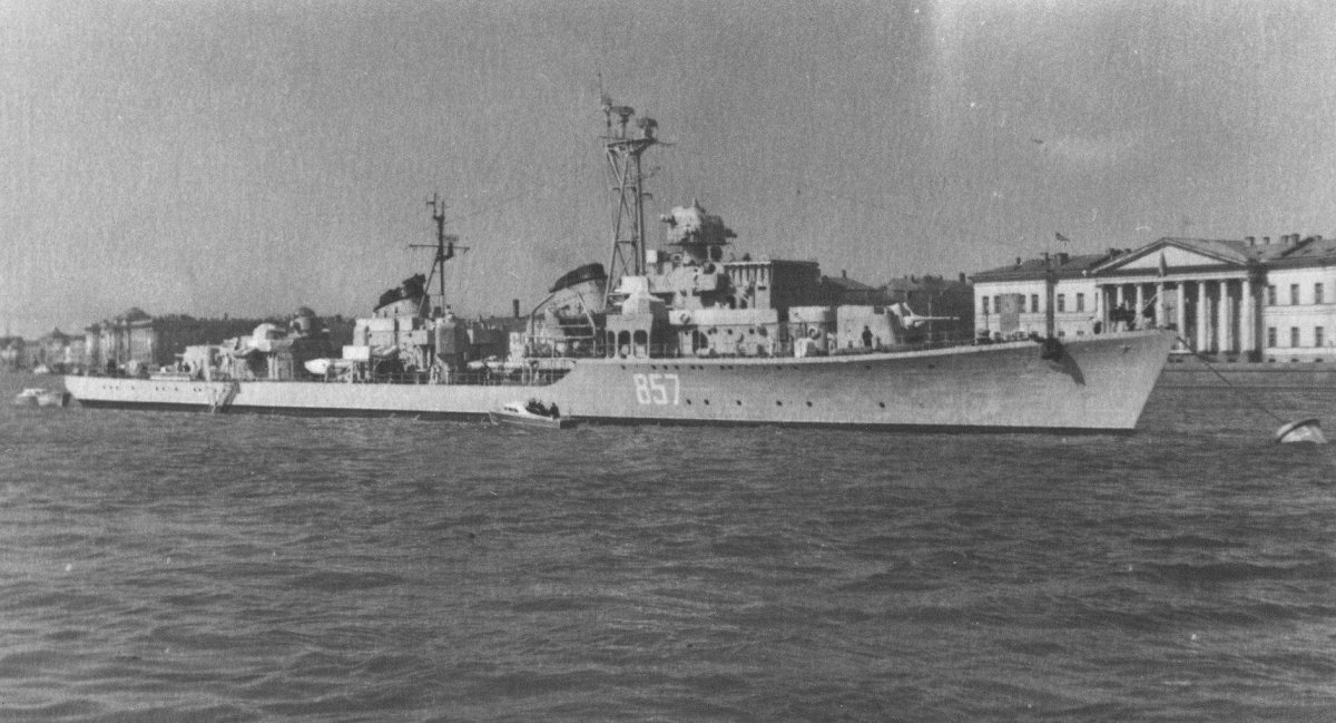 Эсминец проекта 30 бис совершенный