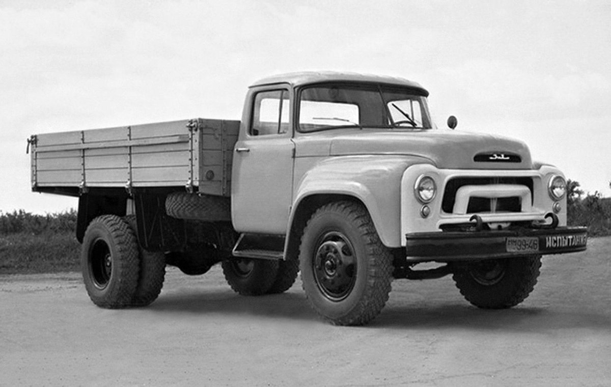 Грузовик ЗИЛ 130