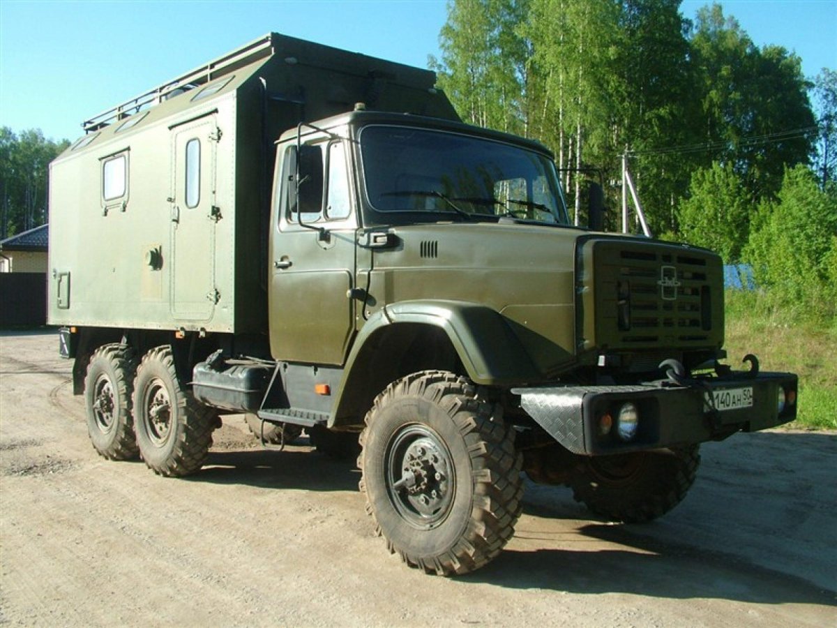 ЗИЛ 131 кунг автодом