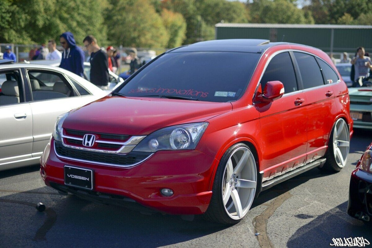 Honda CRV 3 красная