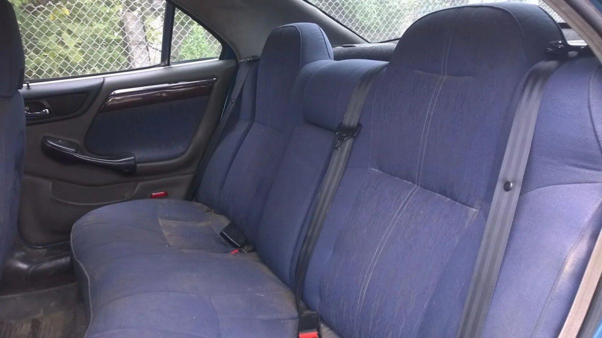 ГАЗ 3111 сзади