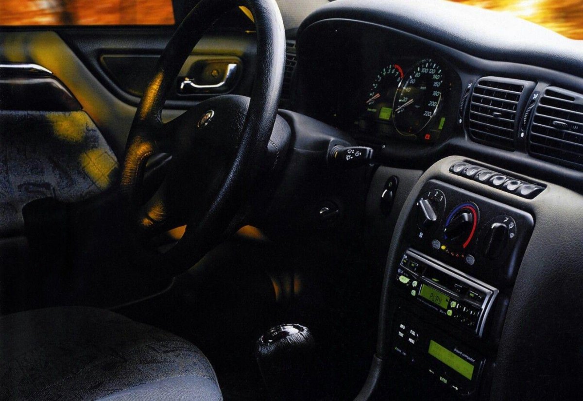 Волга 3111 интерьер