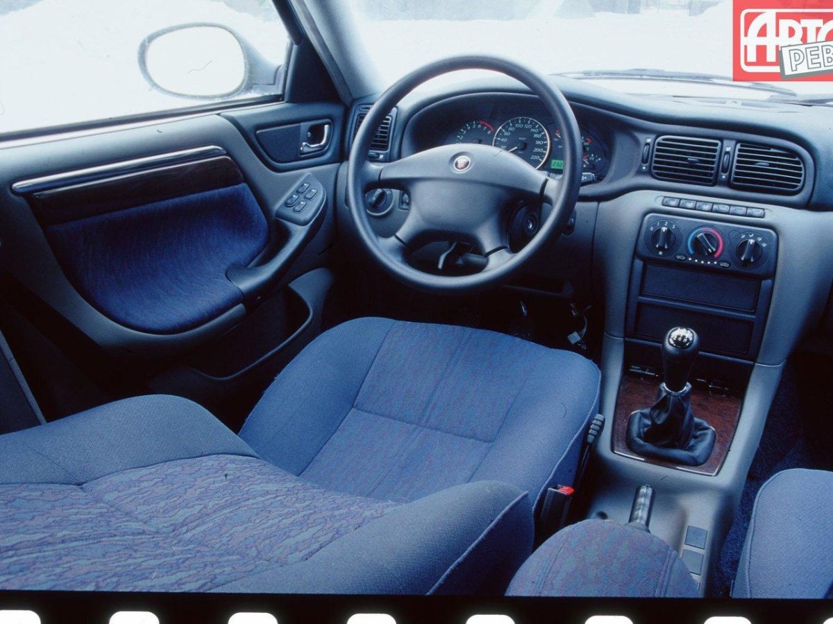 ГАЗ 3111 салон