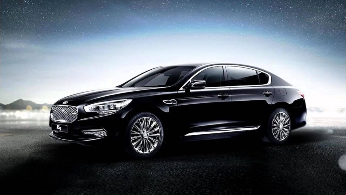 Киа Кворис 2015